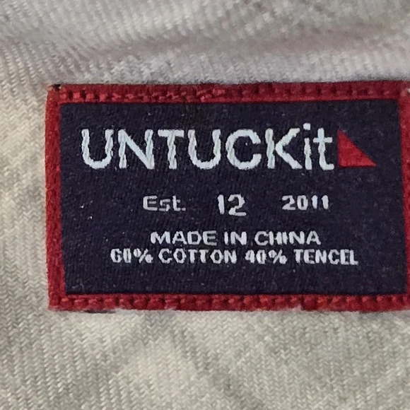 UNTUCKit Villefranche Button Up Sleeveless Gray & White Plaid Women’s 12 (L) - Picture 5 of 12